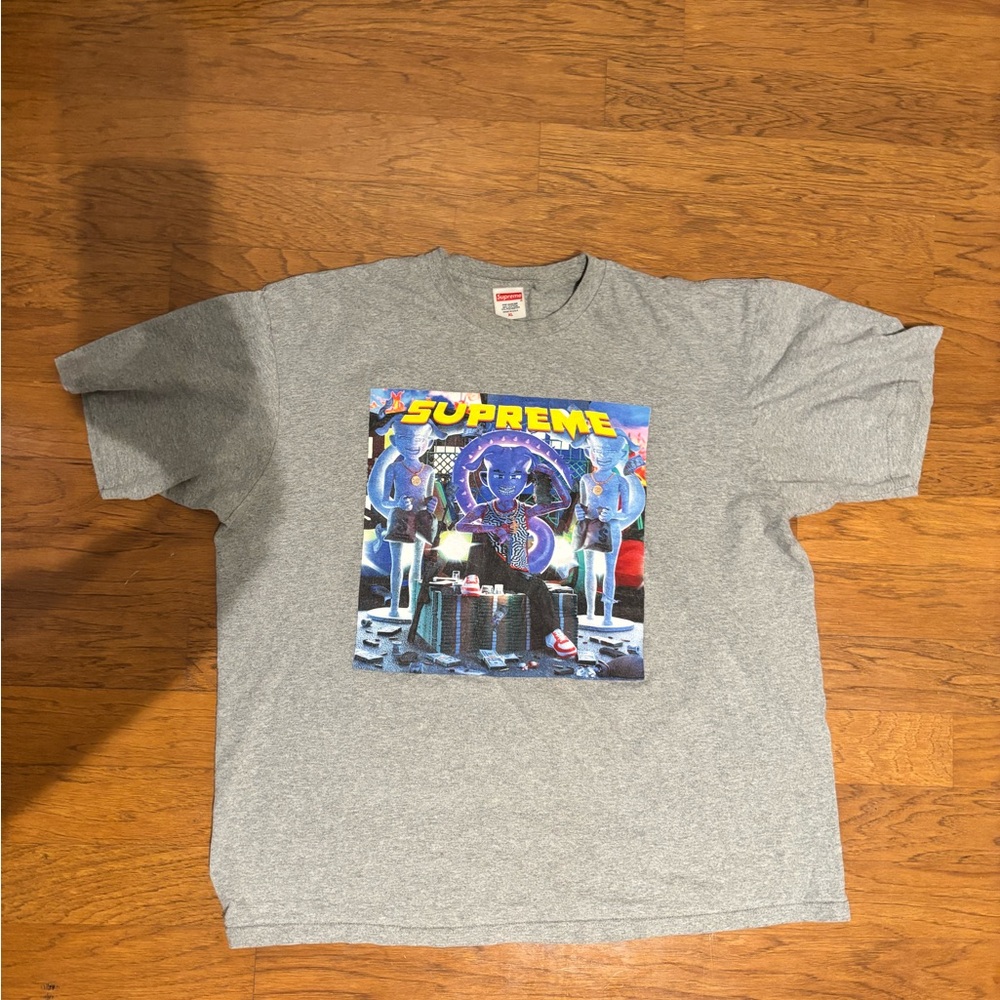 Supreme Heather Gray Tee with Bold Graphic